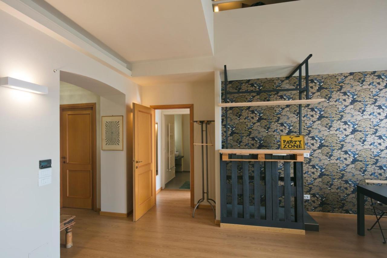 Oddone's Apartment